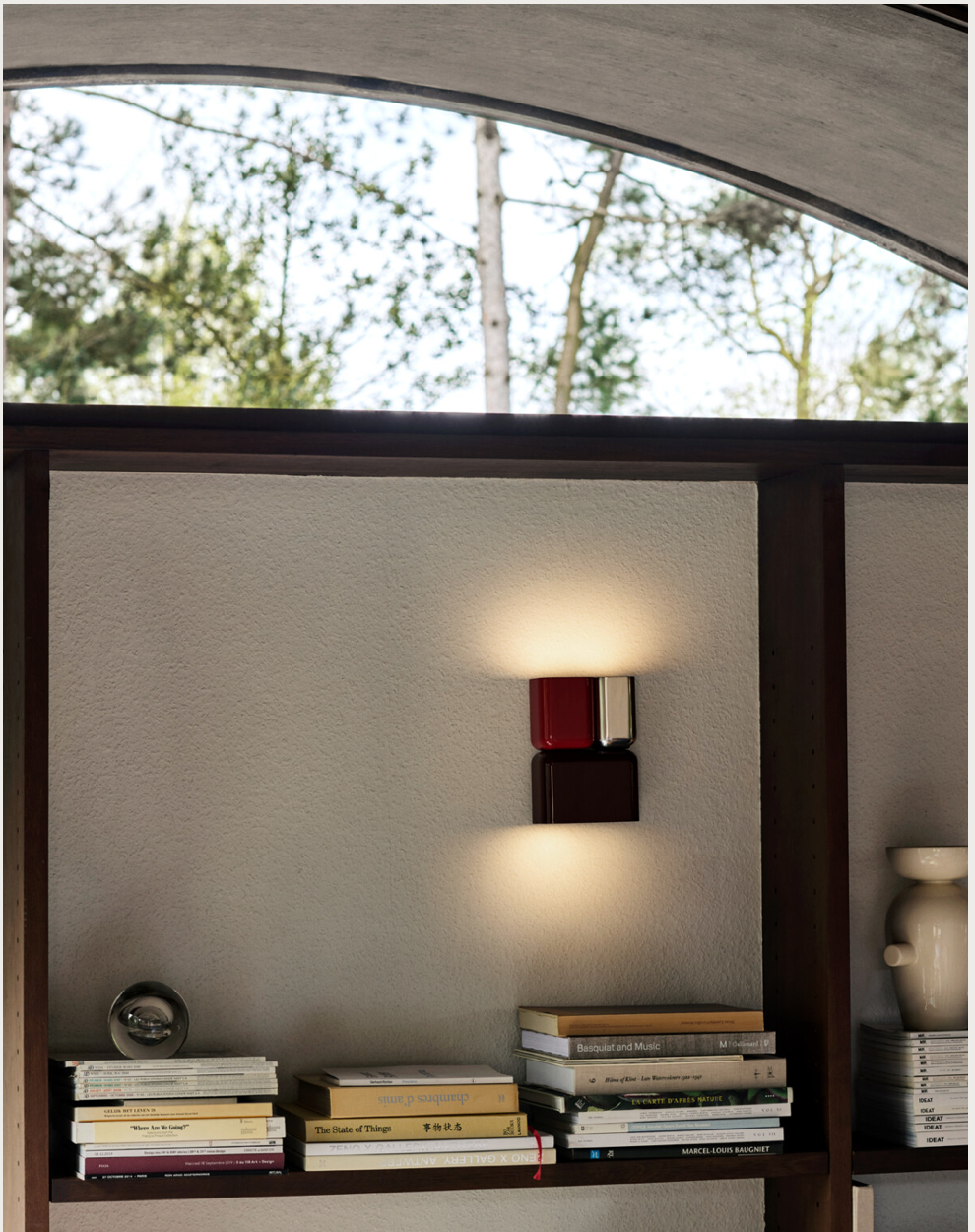 Tabata LN10 Luca Nichetto 2022. Dark Burgundy & Vermilion Red