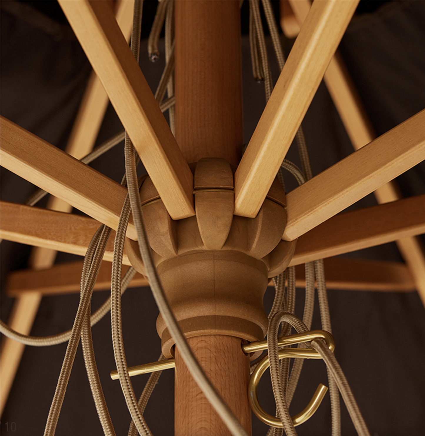 Raffia patio umbrella