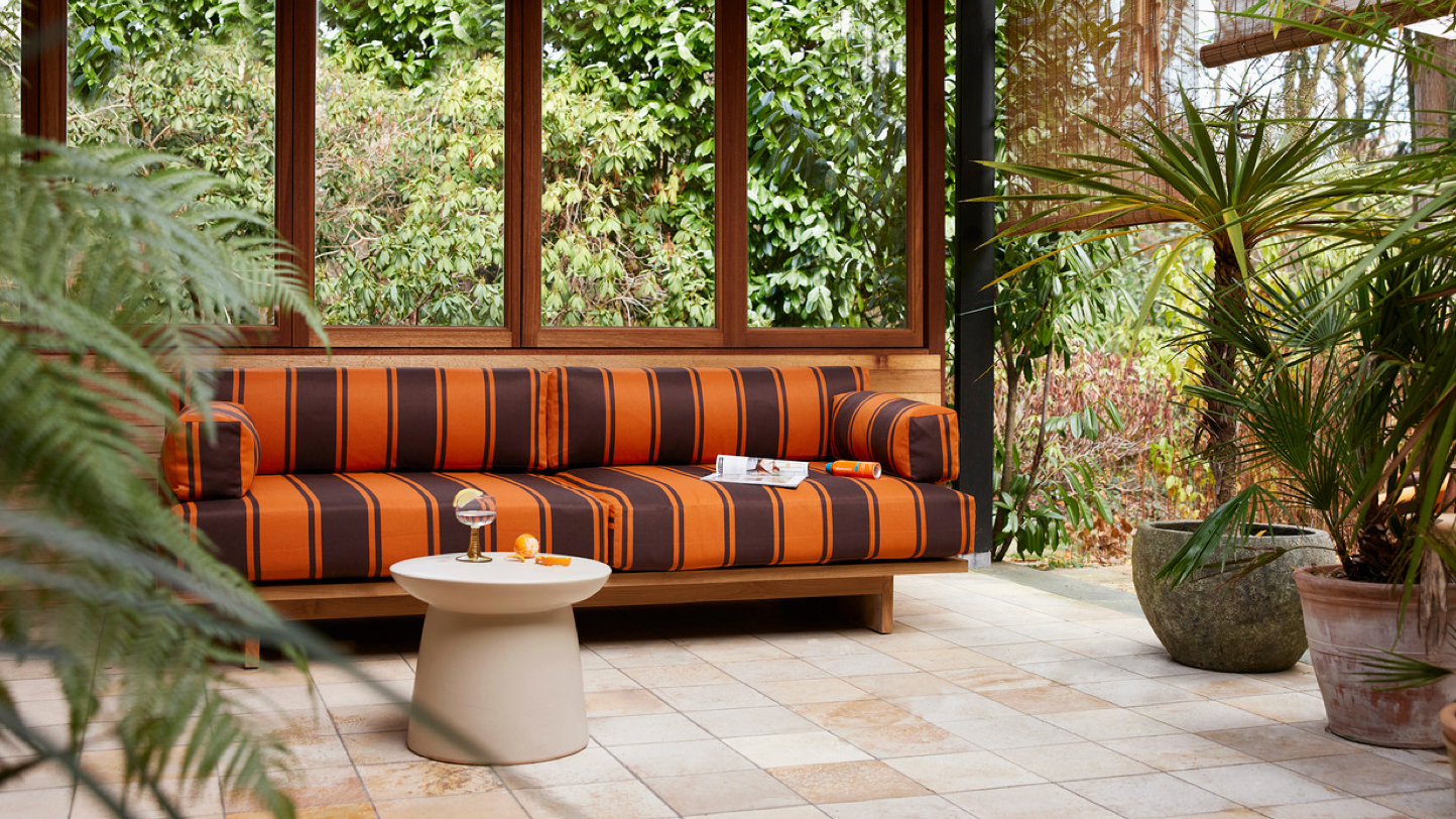 Outdoor Sofa Teak Retro pattern