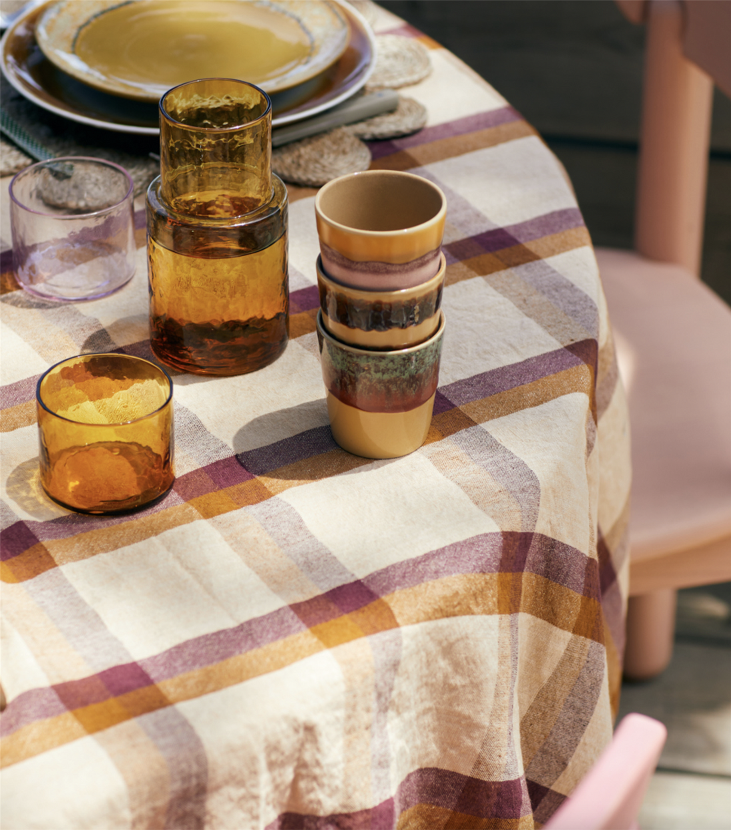 70s cappuccino mug burst