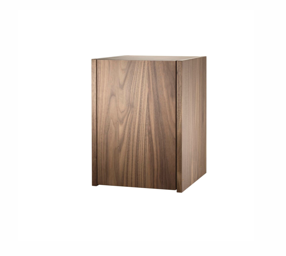 Tiny Cabinet w 28/d30/h38 cm walnut