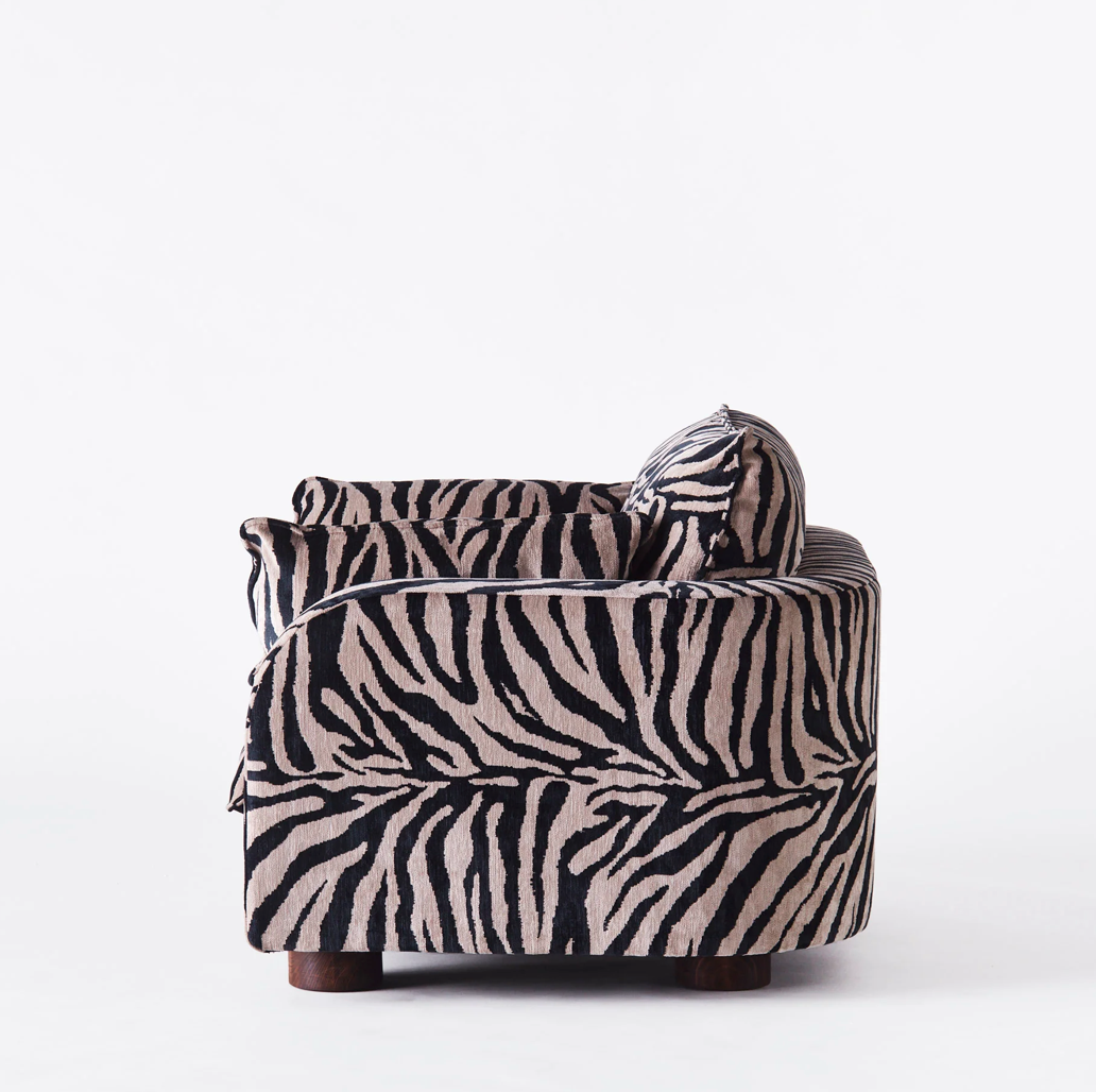 Miles love seat Zebra