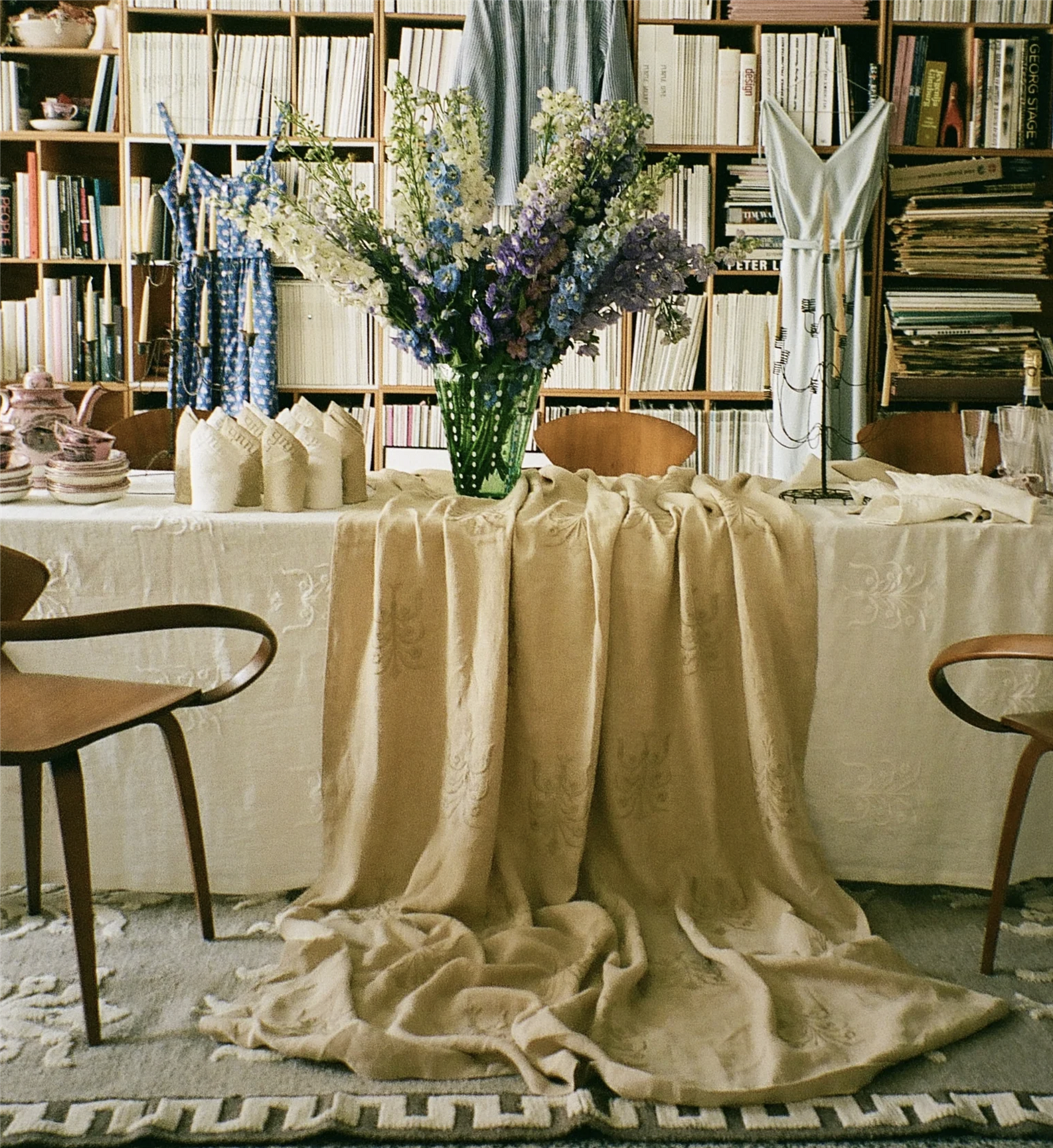 Floral linen napkin, beige - pair of two 40x40 cm