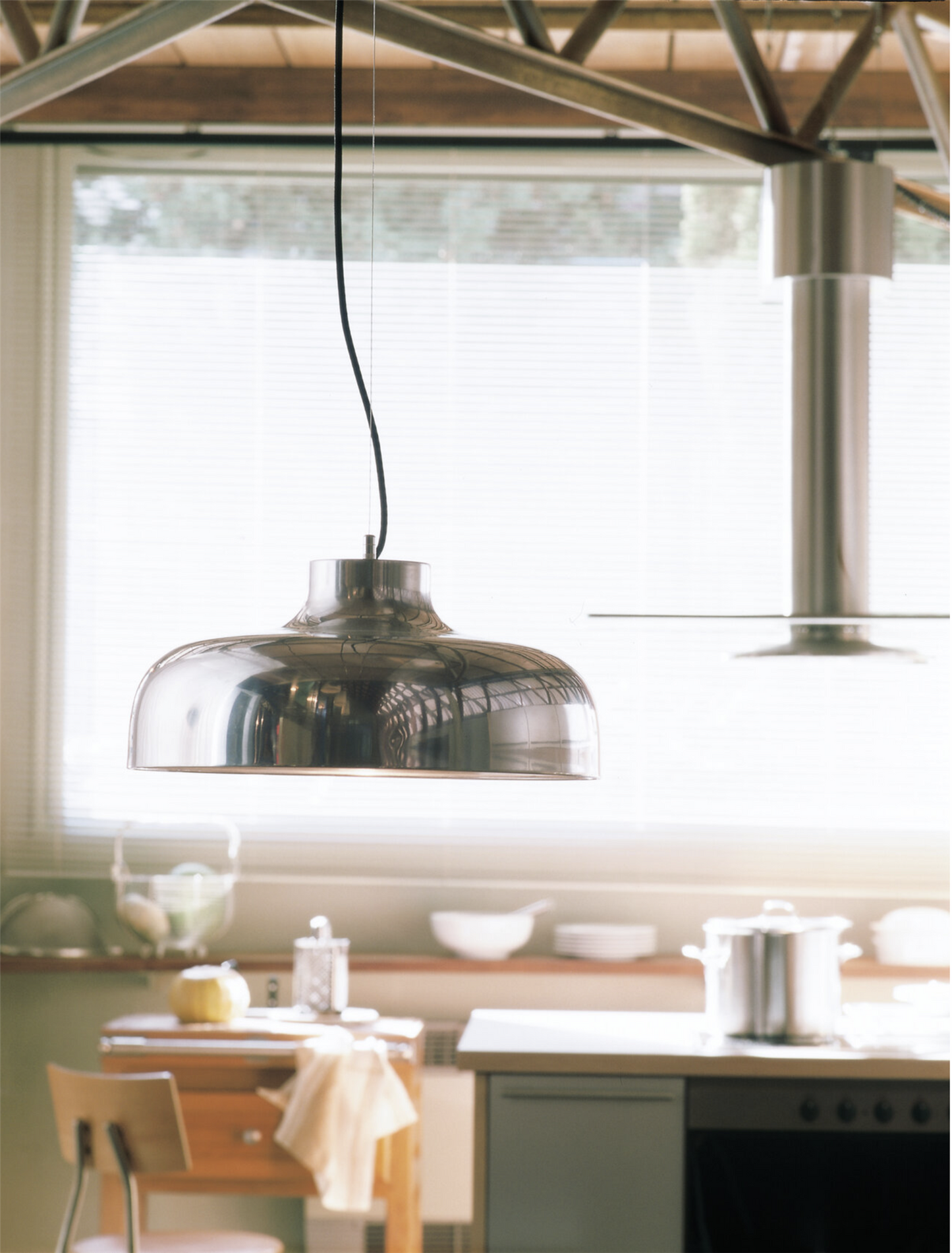 M68 Miguel Milá | 1962 Pendant lamps polished aluminium