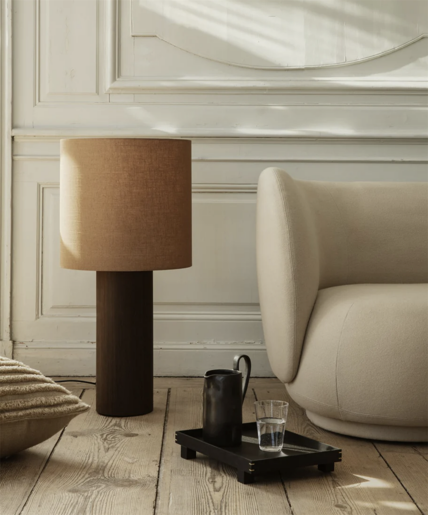 Post floor lamp base