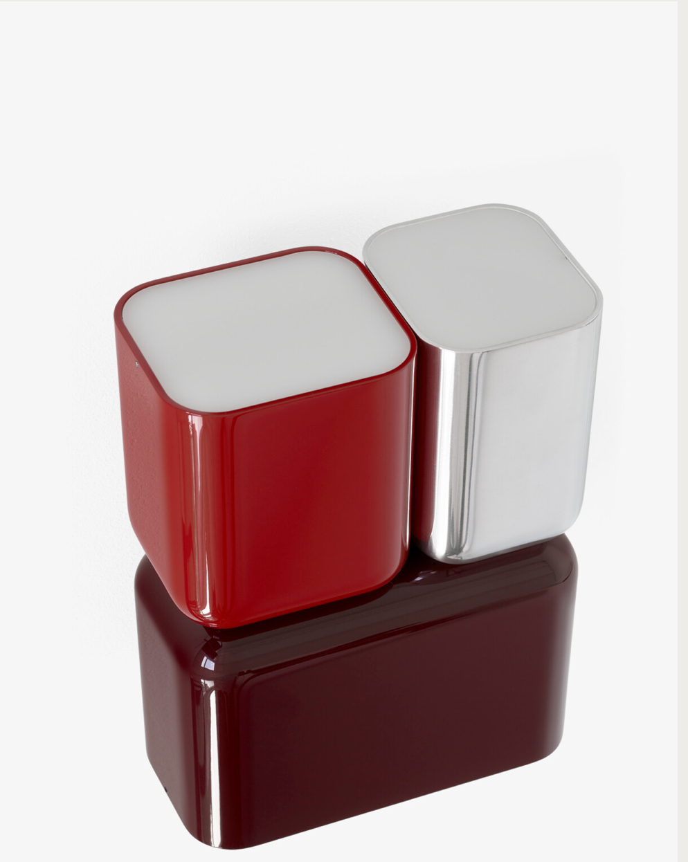 Tabata LN10 Luca Nichetto 2022. Dark Burgundy & Vermilion Red