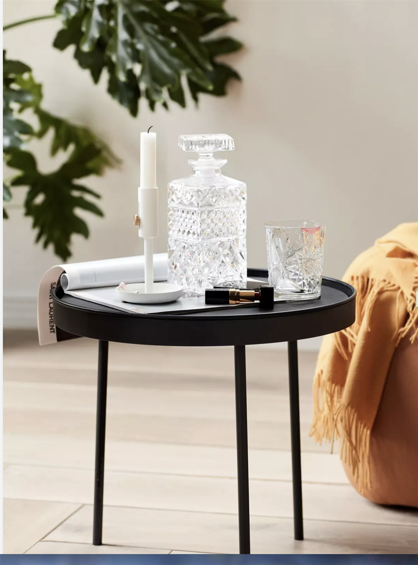 Stilk coffee table small /black ø 34 h 34