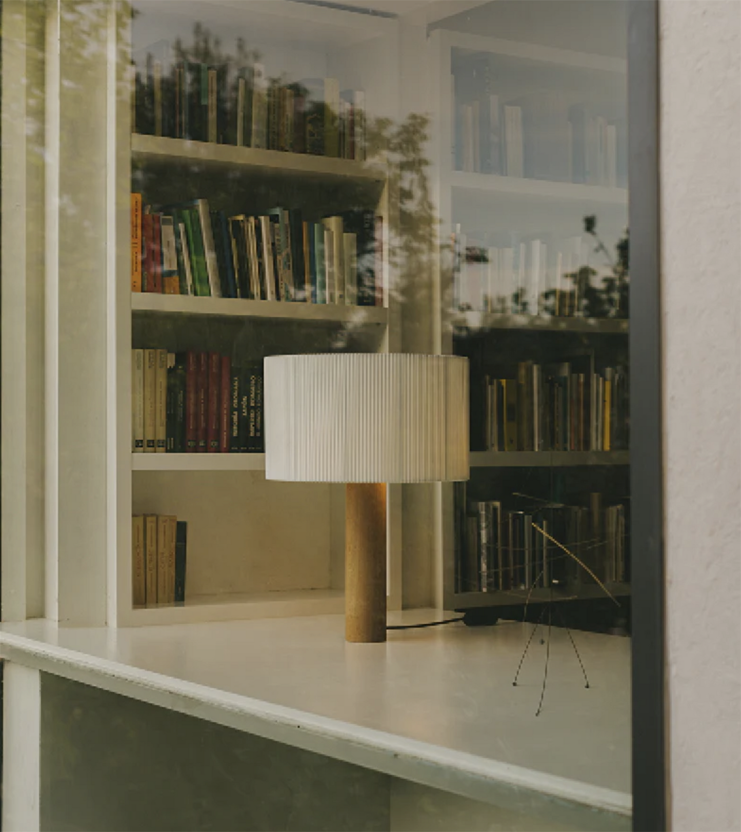 Moragas table lamp