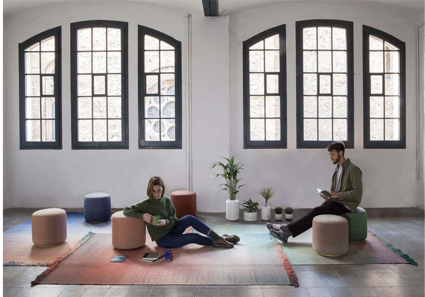 Shade Pouf 3B