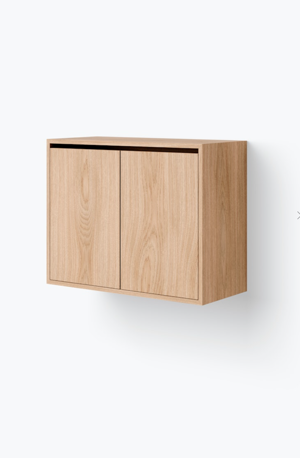 Cabinet Tall w. Doors Oak