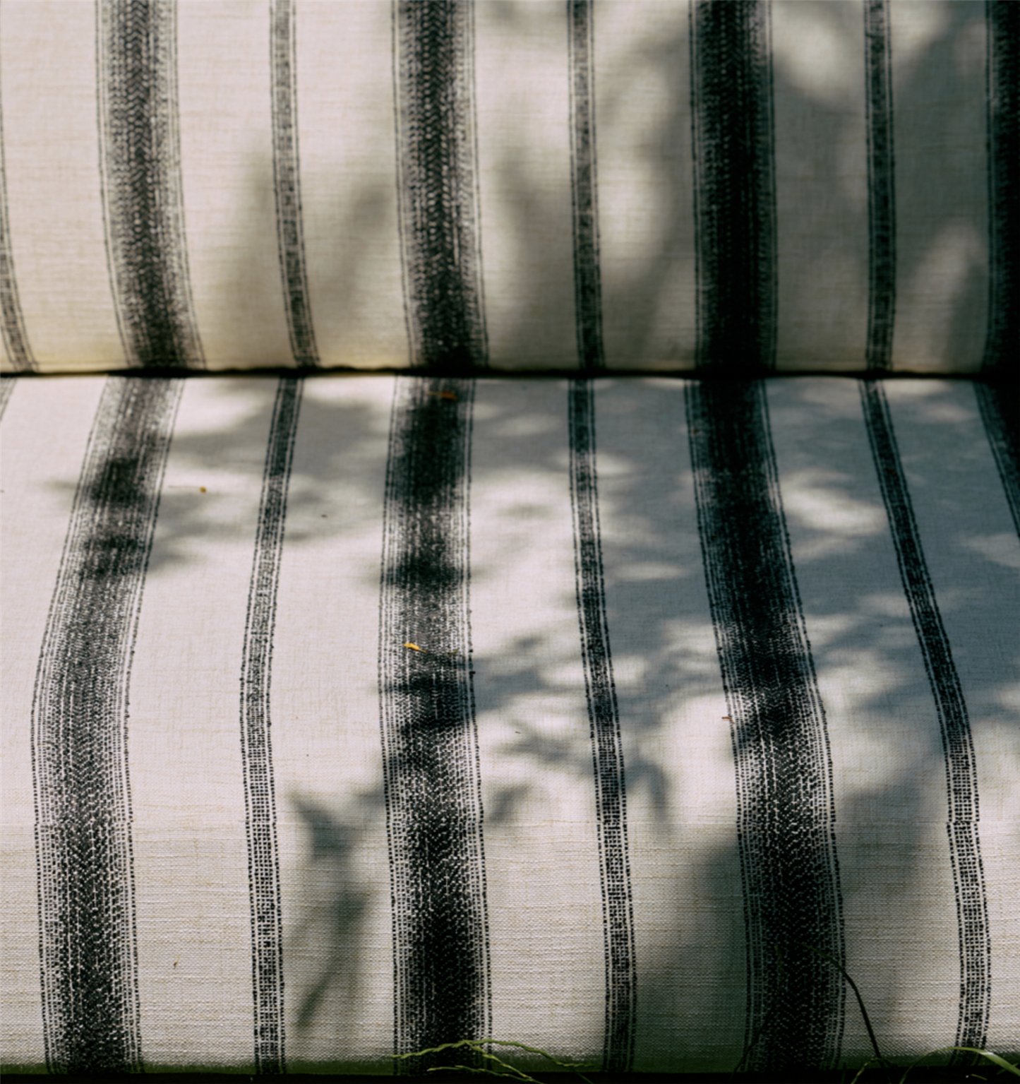 Outdoor Sofa Teak Chalkstripe