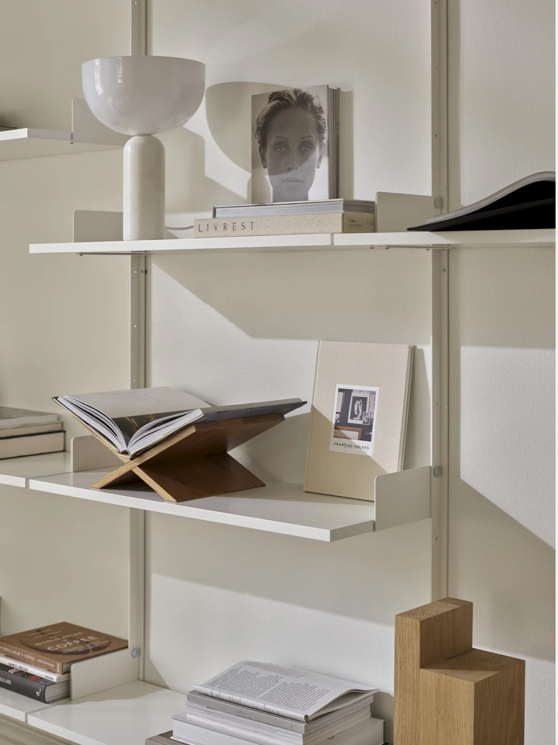 Kizu Table Lamp Small White Marble