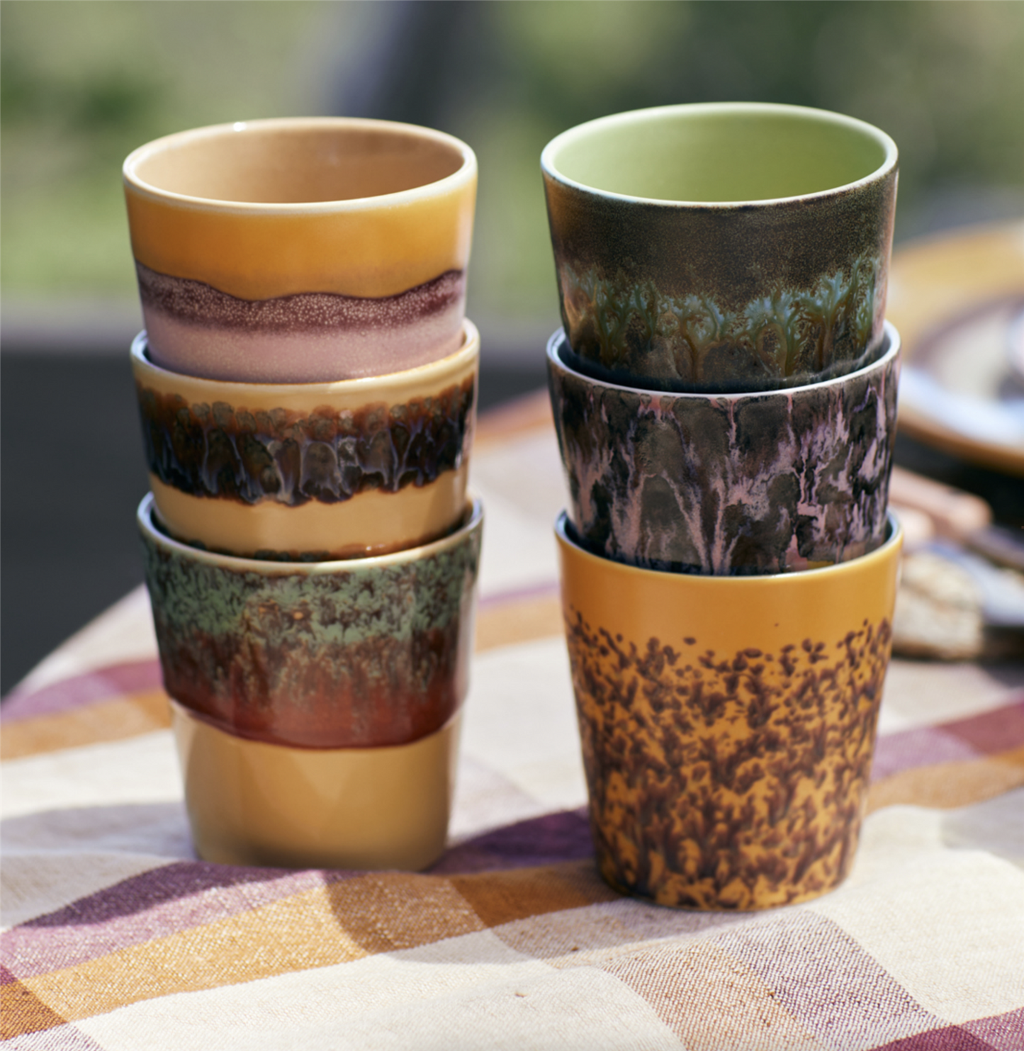 70s cappuccino mug burst