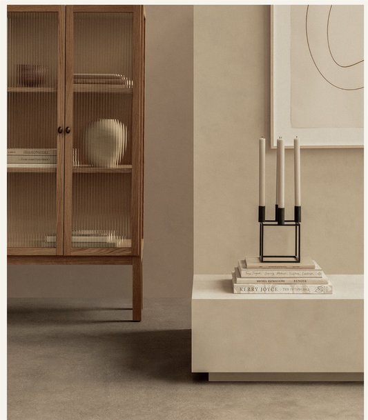 CURIOSITY CABINET LOW
