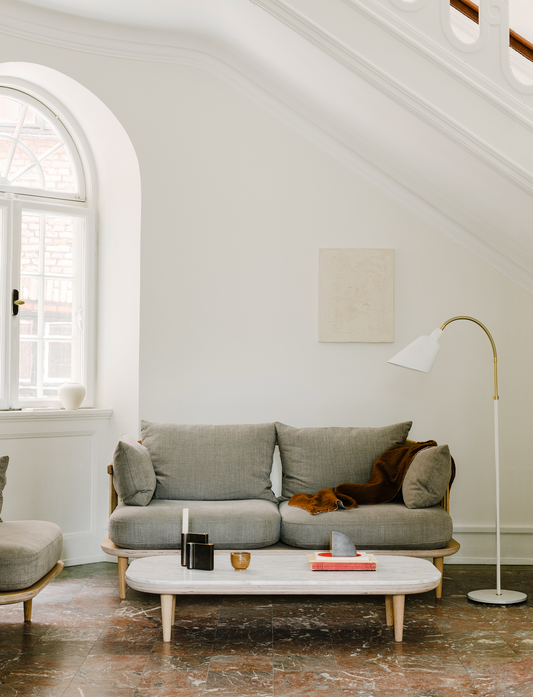 Fly Space Copenhagen SC5 - White Oiled Oak w. honed Bianco Carrara