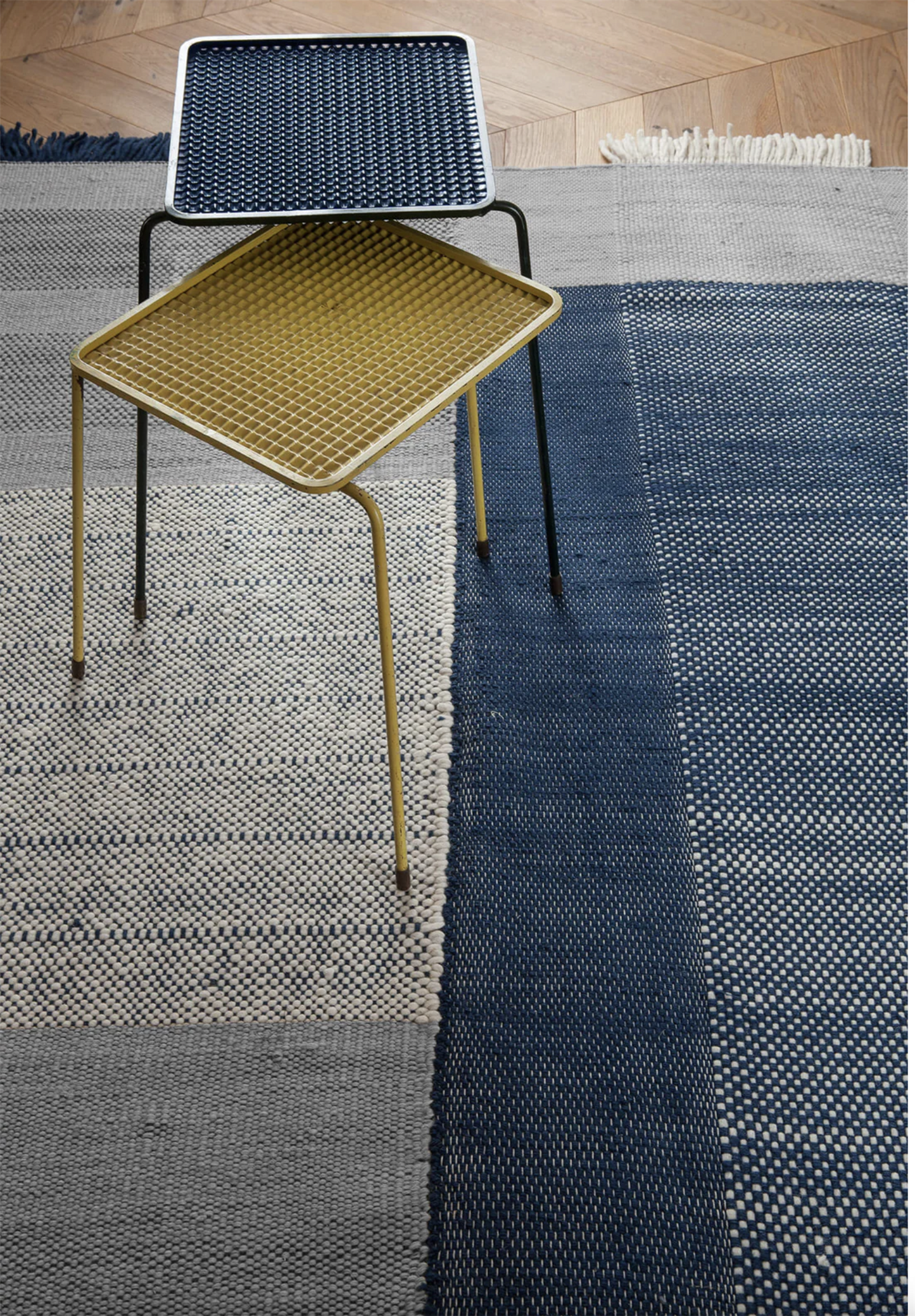 Tres blue rug 170x240cm
