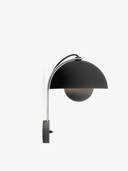 Flowerpot vp8 wall lamp matt black