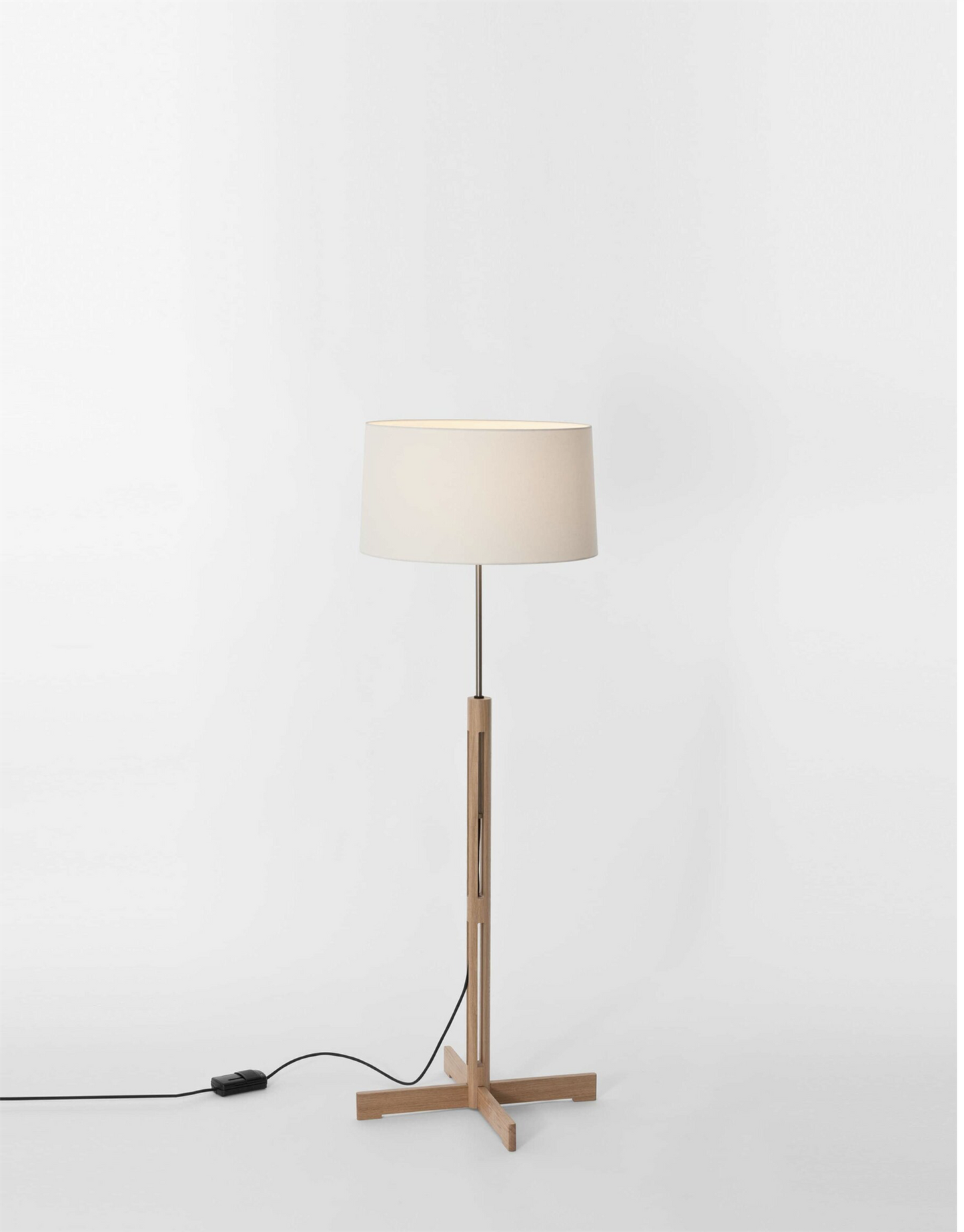 FAD Miguel Milá | 1974 Floor lamp H 145 Ø49