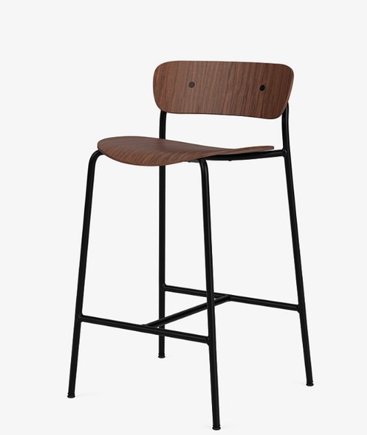 Pavilion AV7 by Anderssen & Voll Lacquered Walnut