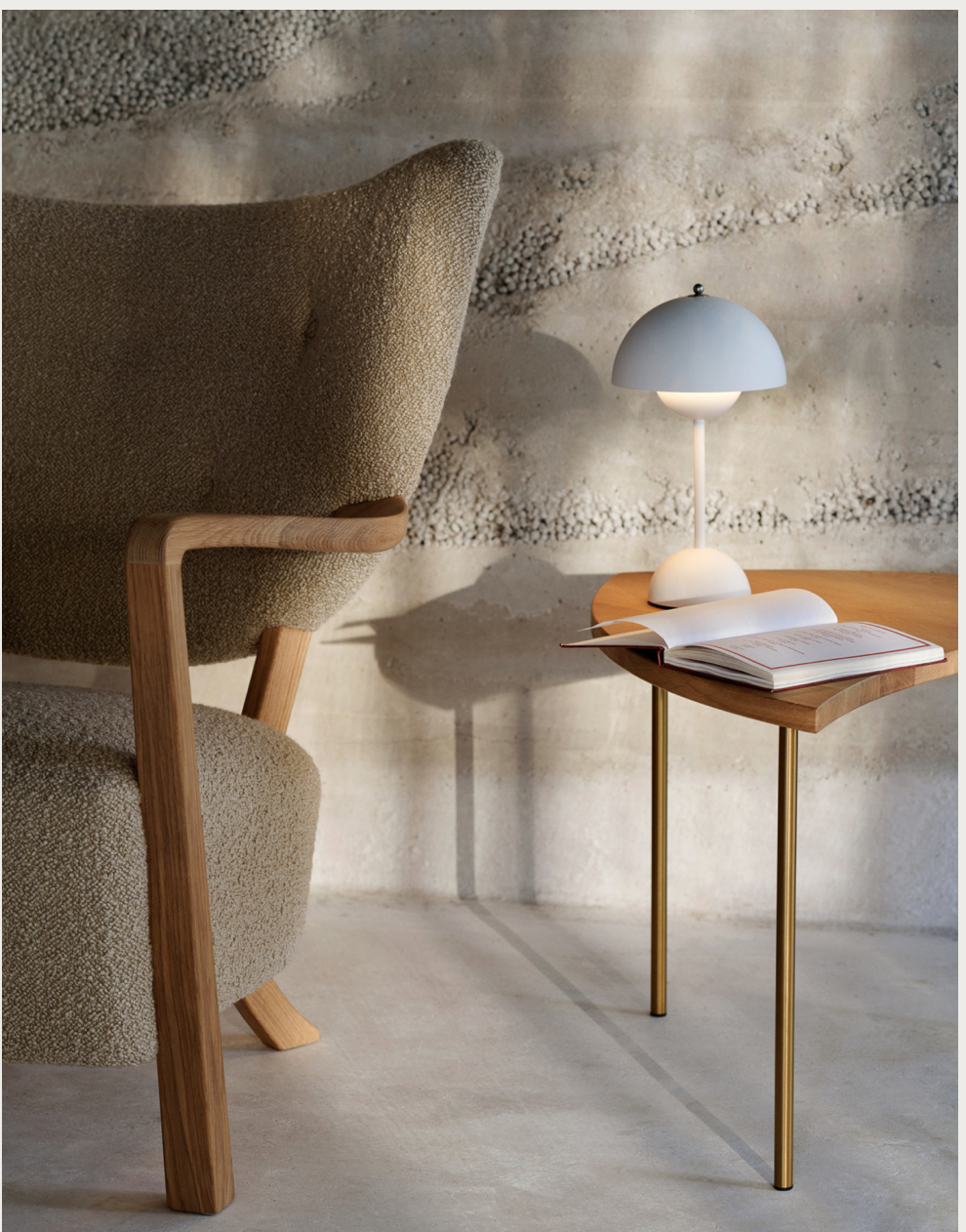 Pinwheel HM7 oiled oak w brass