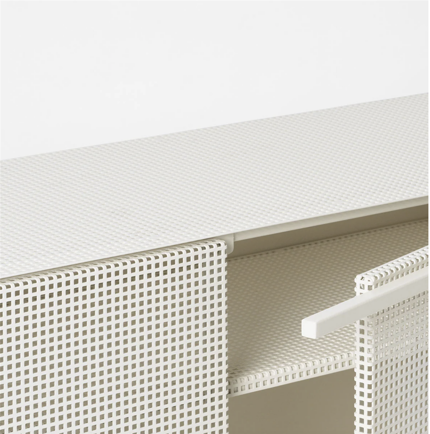 Grid sideboard beige