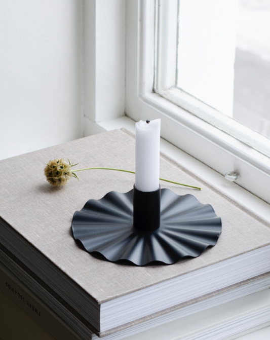 Krum lysestake black