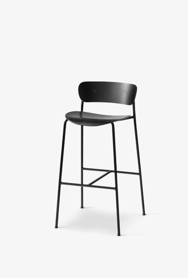 Pavilion AV9 by Anderssen & Voll Black Lacquered Oak