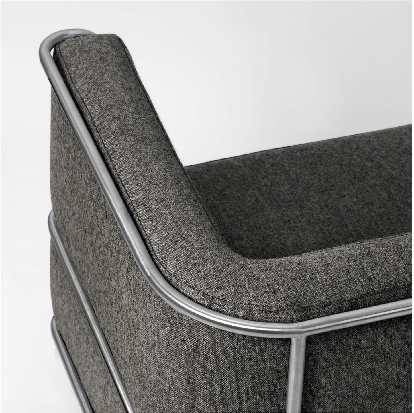 Modernist Sofa /Kristina Dam  2-seter grey wool