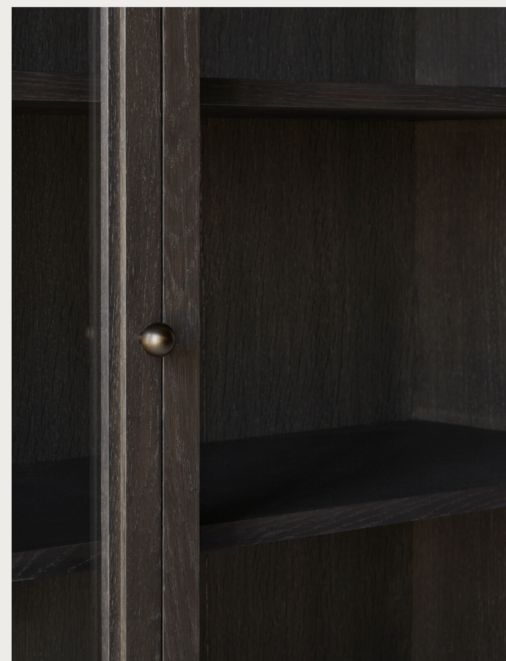 Trace SC 88 Dark Stained Oak