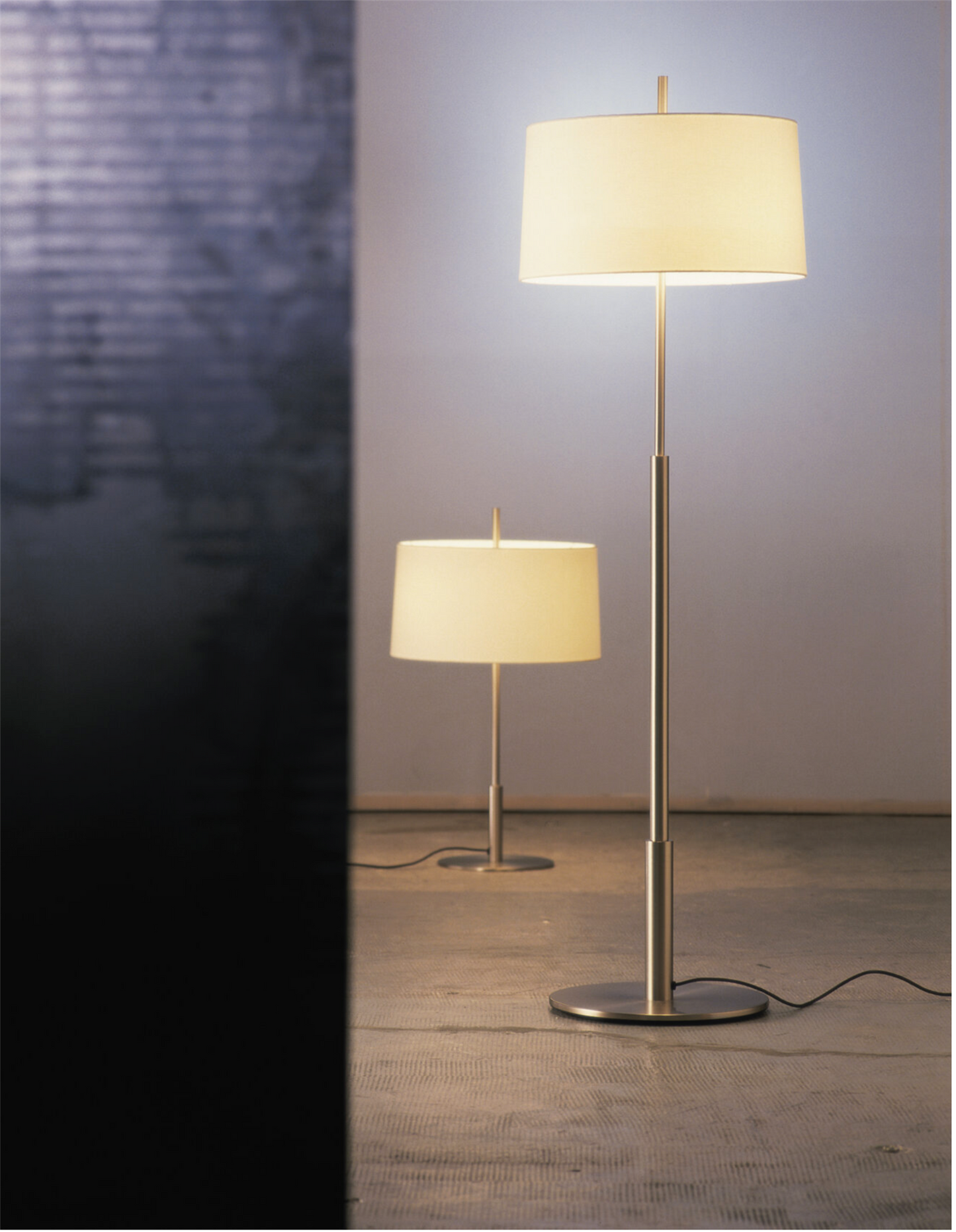 Diana H 146 cm Ø 45