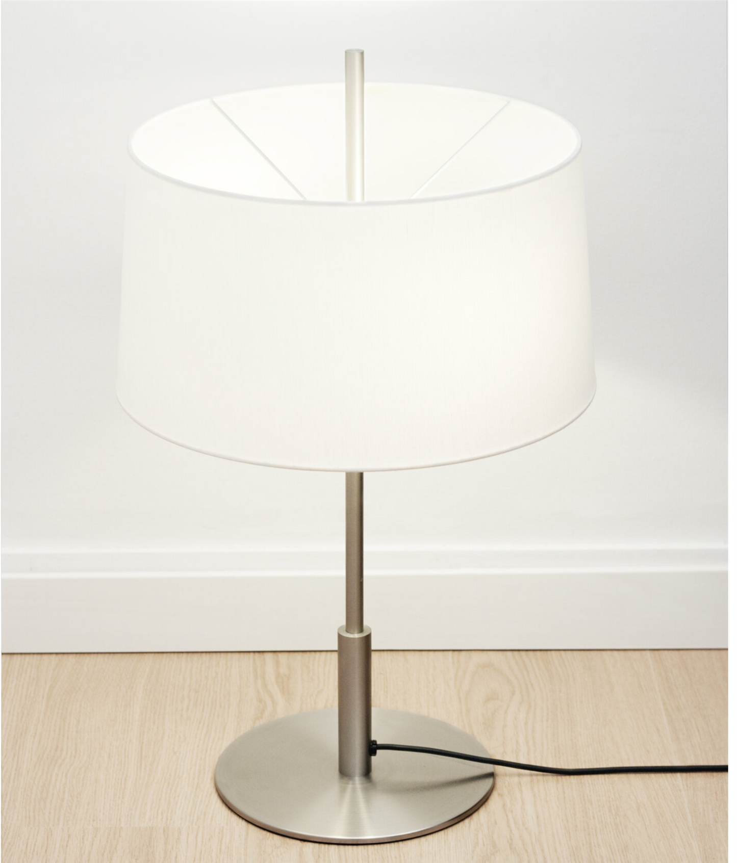 Diana H 66 cm Ø 40 cm