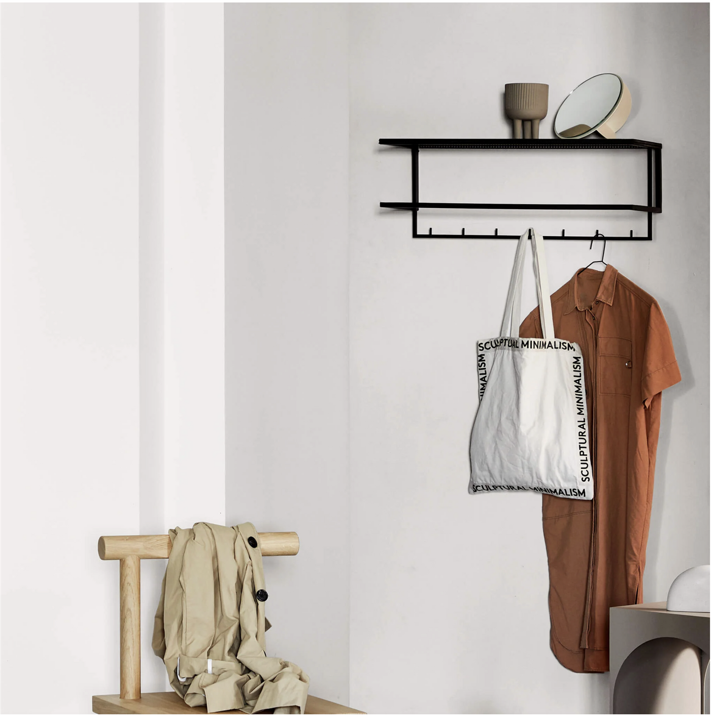 Grid coat hanger / beige