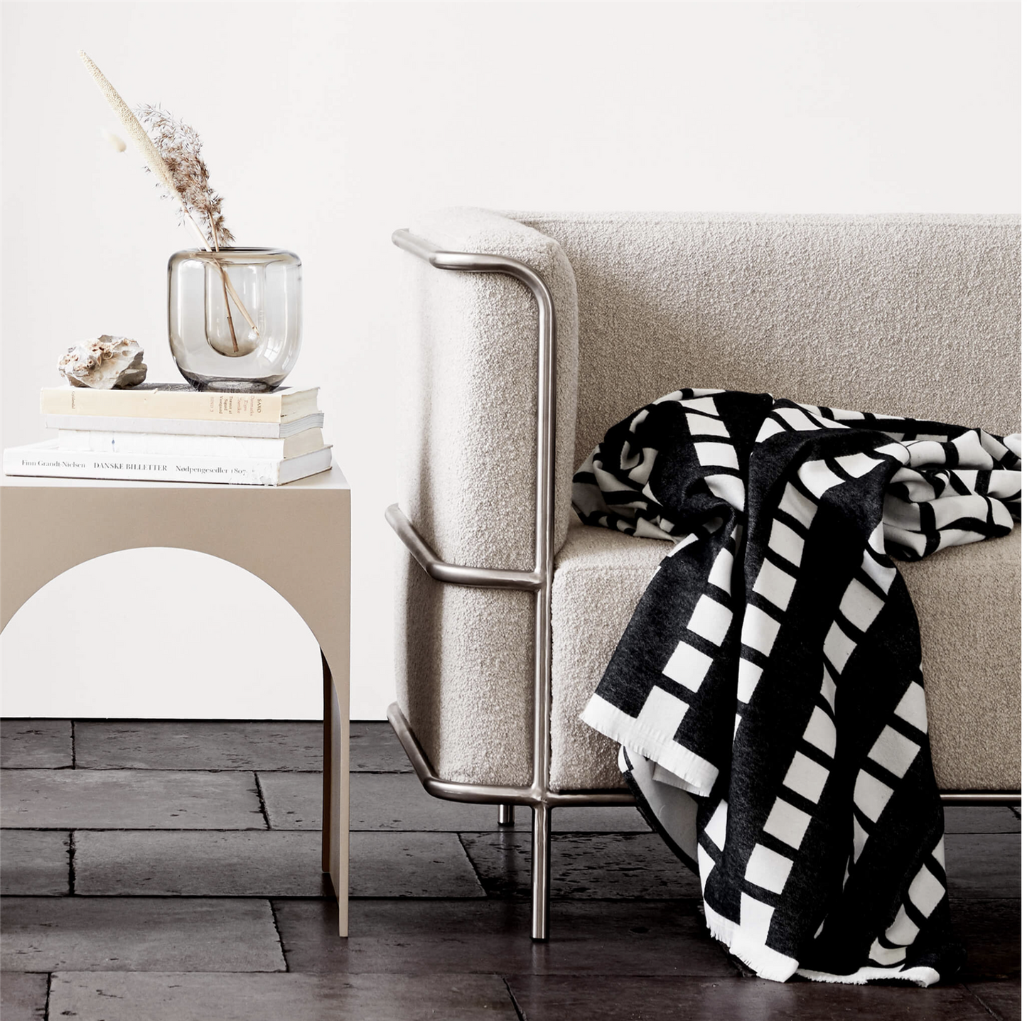Modernist Sofa /Kristina Dam 3 -seter beige boucle