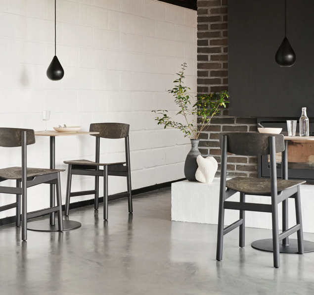 Conscious Chair 3162 | Coffee Waste Black | by Børge Mogensen & Esben Klint