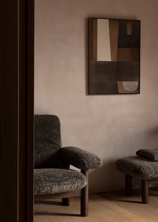 Brasilia lounge chair sheepskin root, walnut