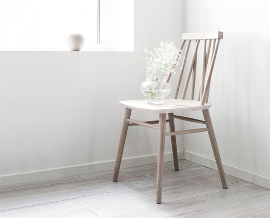 Non stol hvitoljet eik