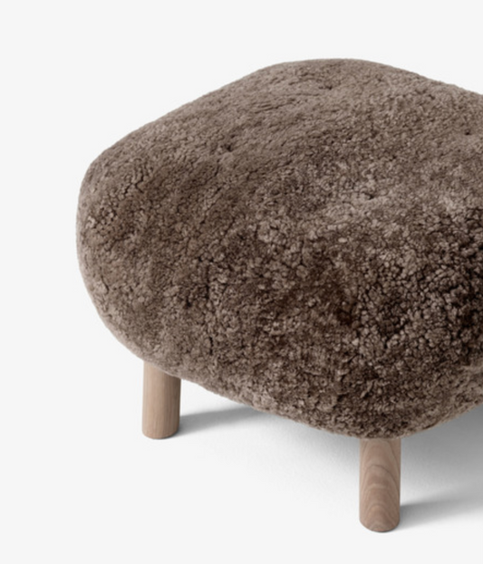 Pouf Little Petra ATD1 white oiled oak w/sheepskin Sahara 17mm