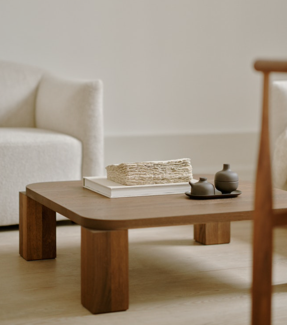 Atlas Coffee Table - Mørkoljet eik (82 x 82 cm)