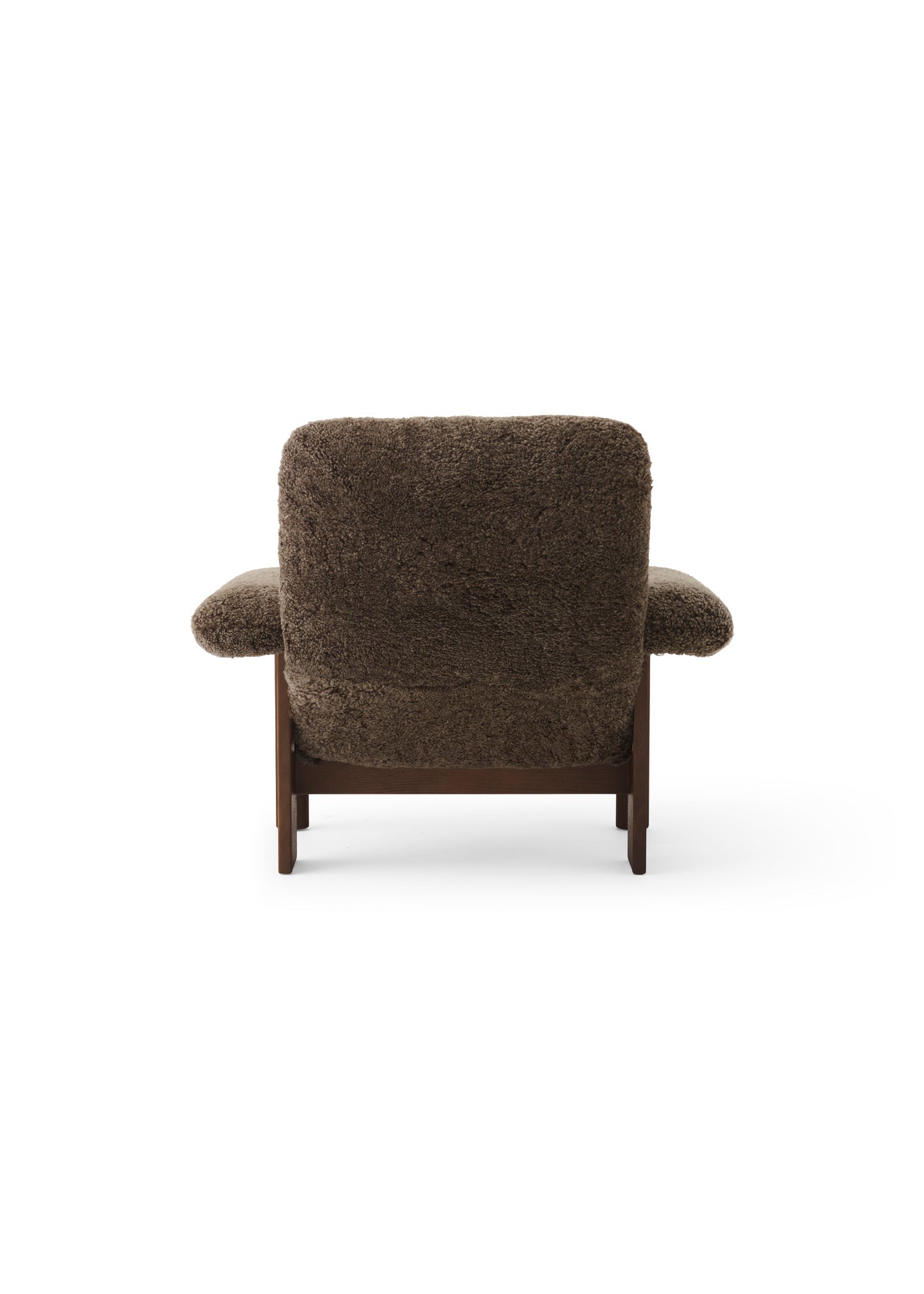 Brasilia lounge chair sheepskin root, dark stained oak