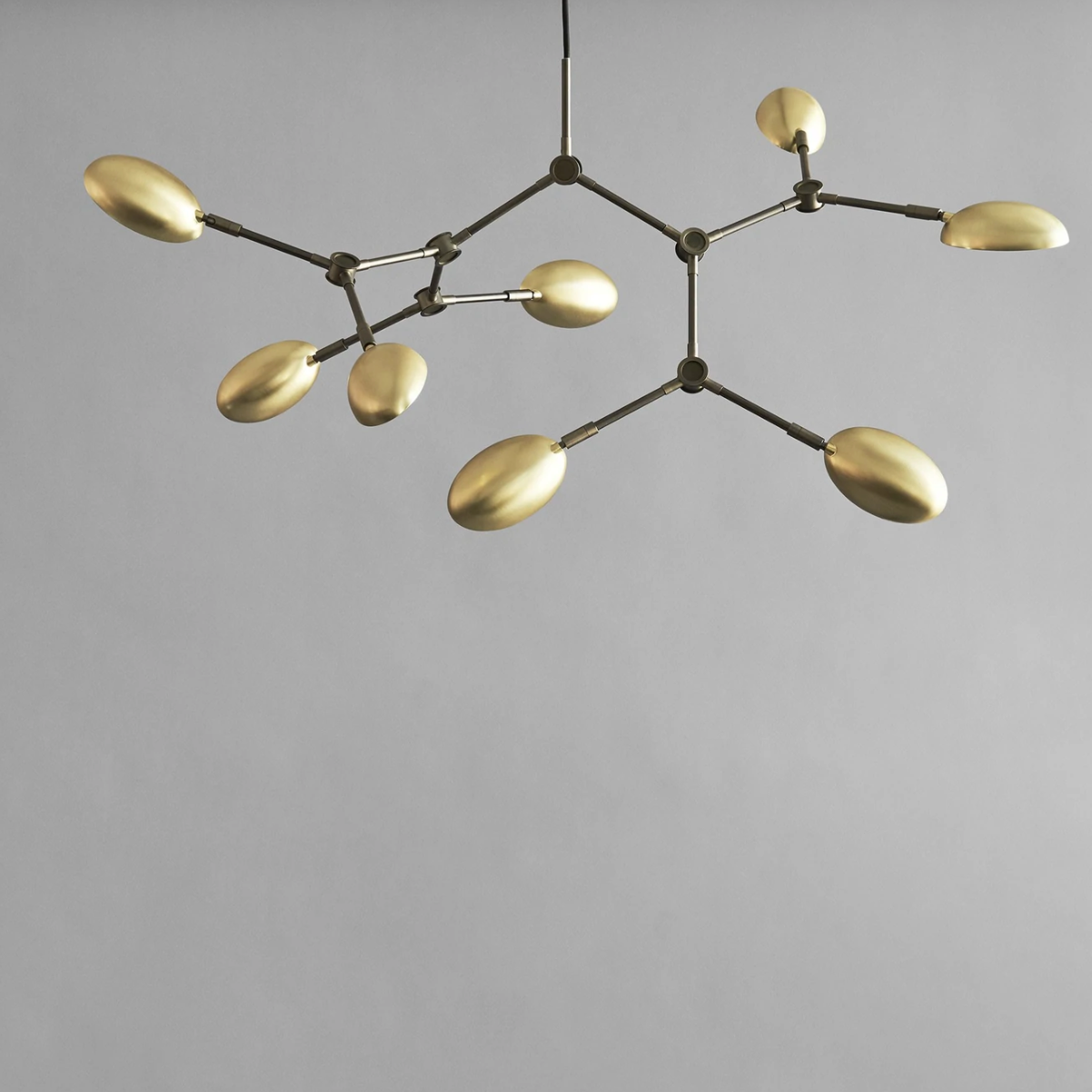 Drop chandelier brass