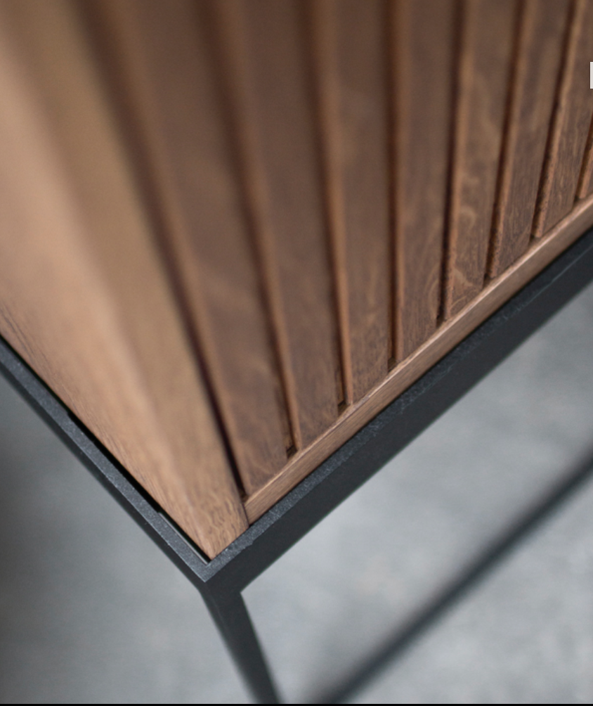 Dis cabinet smoked oak grooved doors