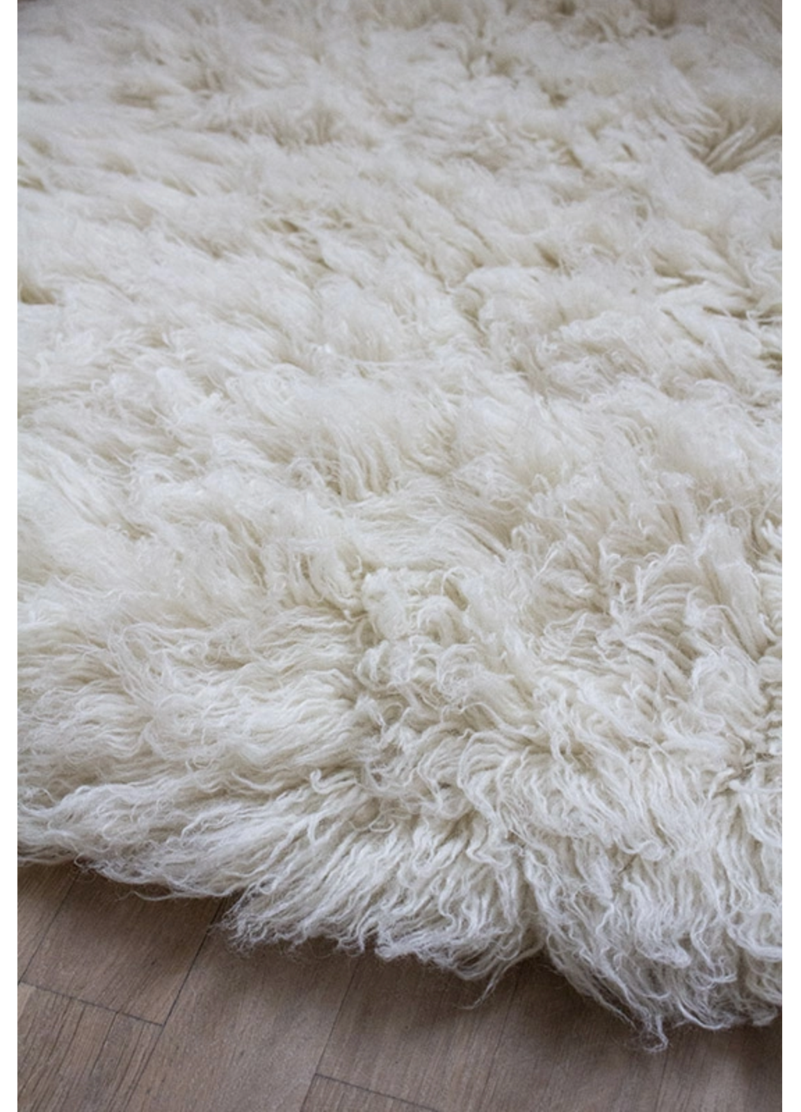 Layered Shaggy bone white 160x240