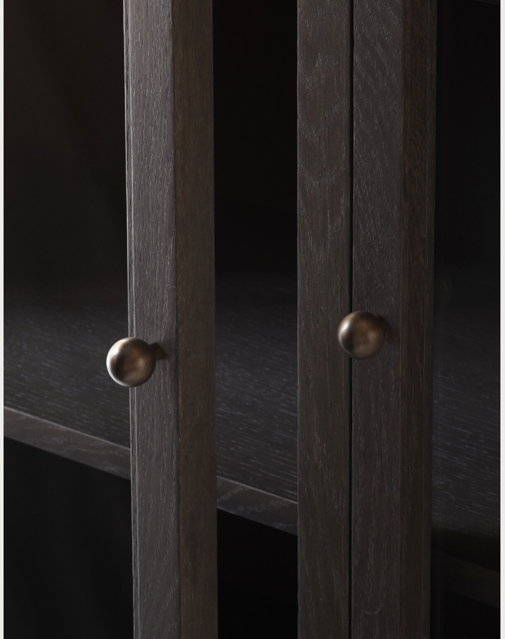 Trace SC 88 Dark Stained Oak