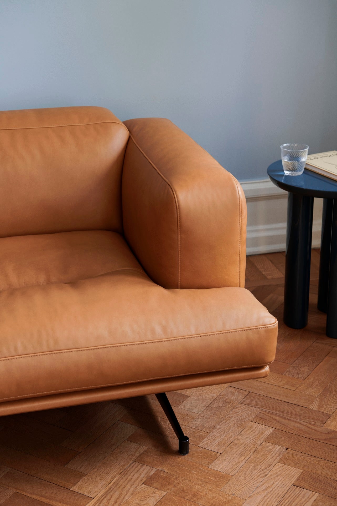 Inland sofa AV22