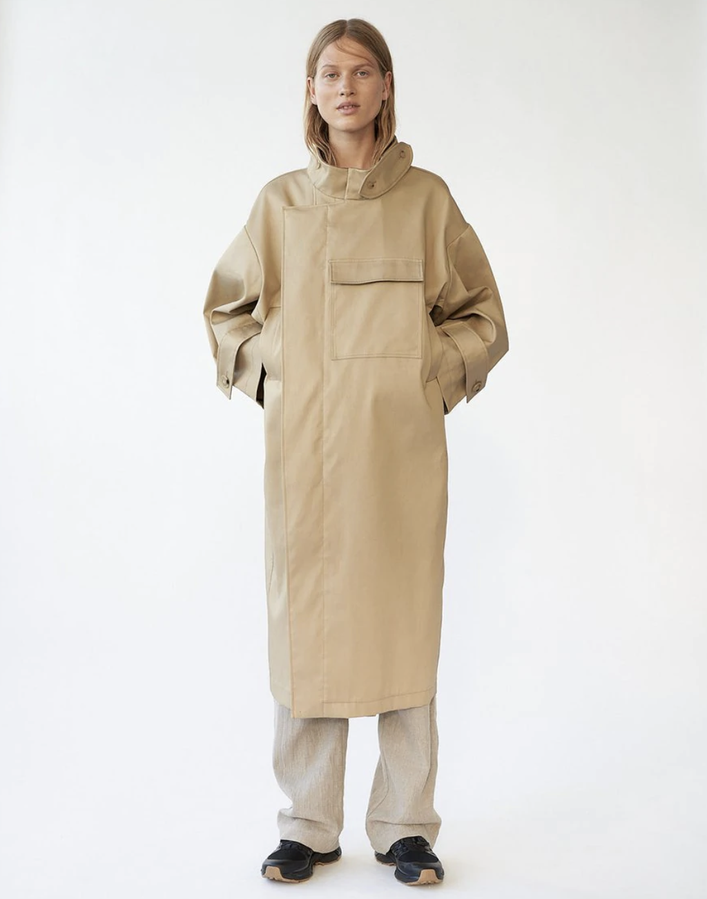 Water resistant coat beige size 1