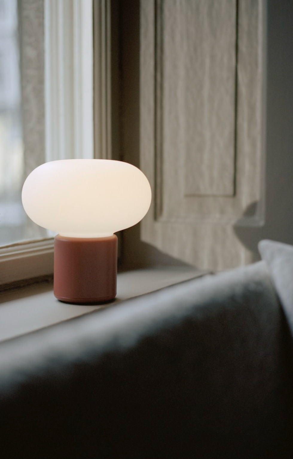 Karl-Johan Portable Bordlampe Signe Hytte