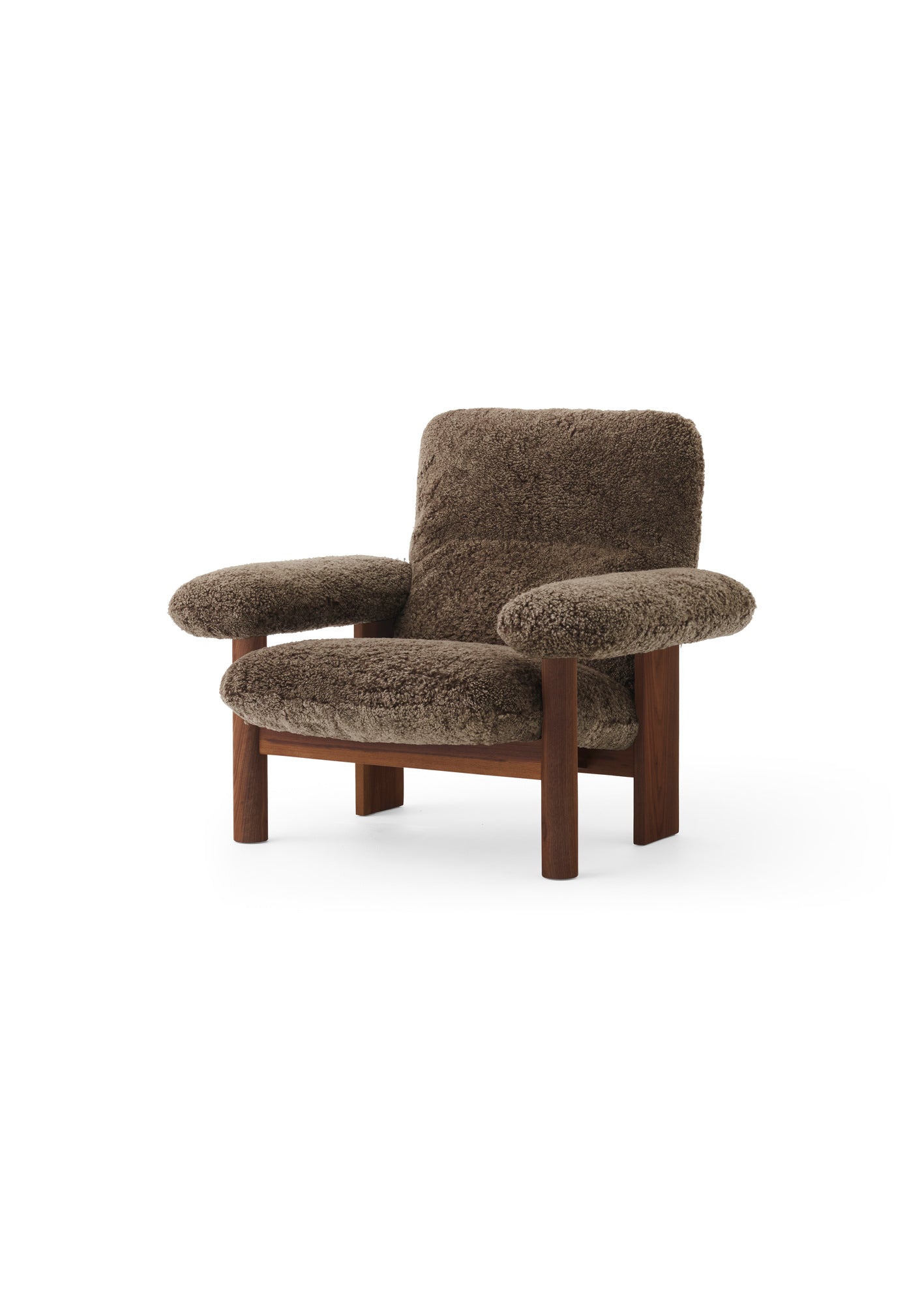 Brasilia lounge chair sheepskin root, walnut