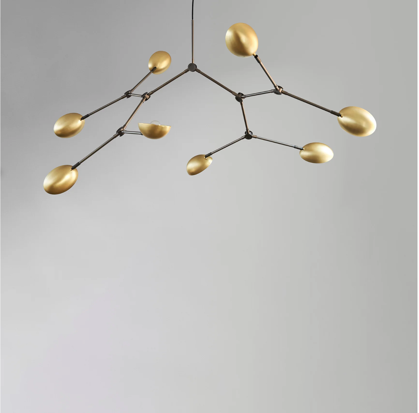 Drop chandelier brass