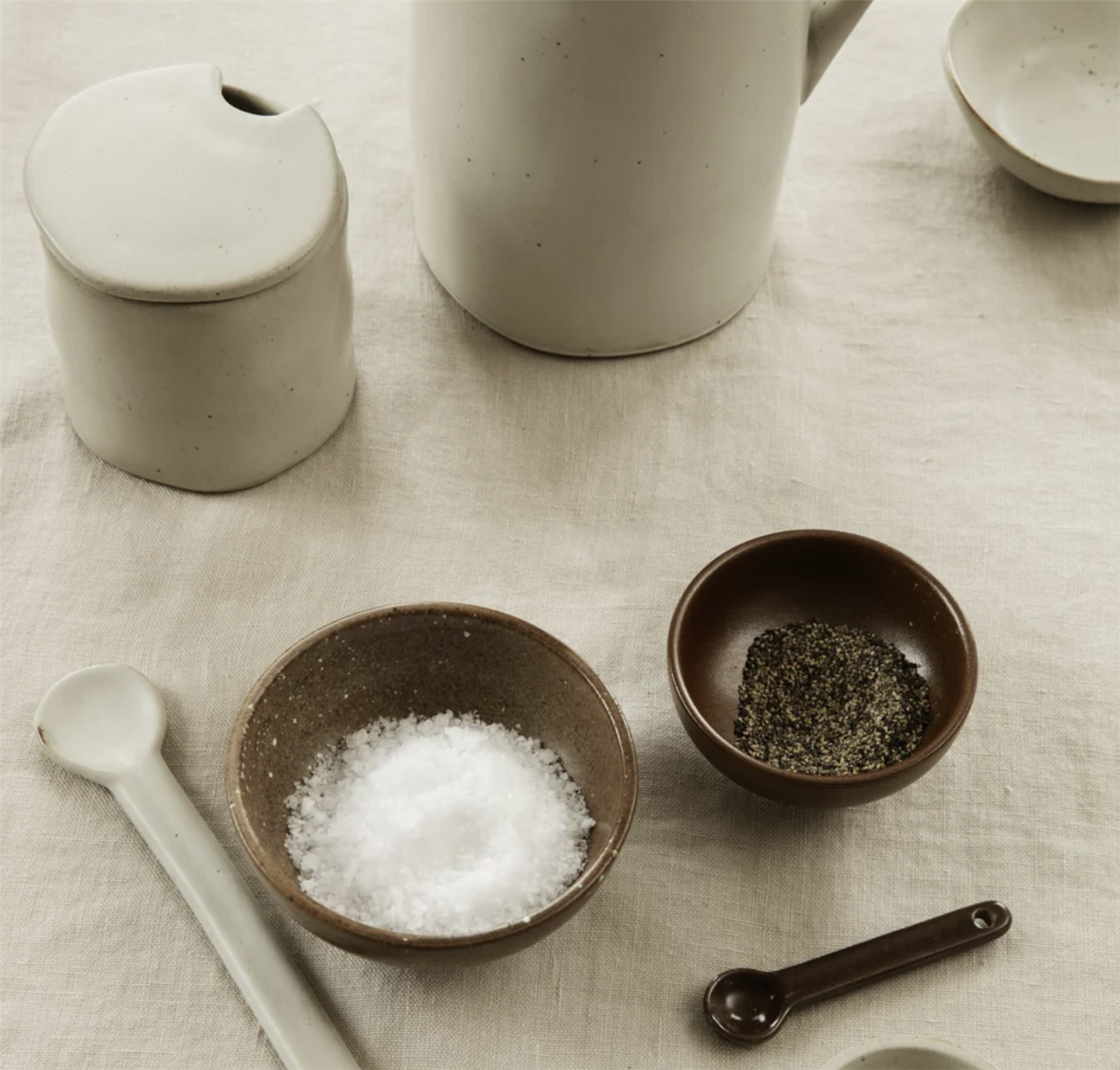 Flow Jar With Spoon