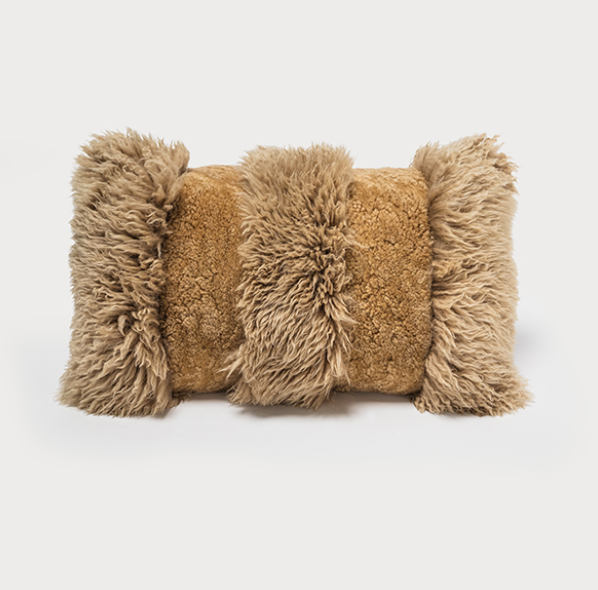 Dune lammeskinnpute honey 40x60cm